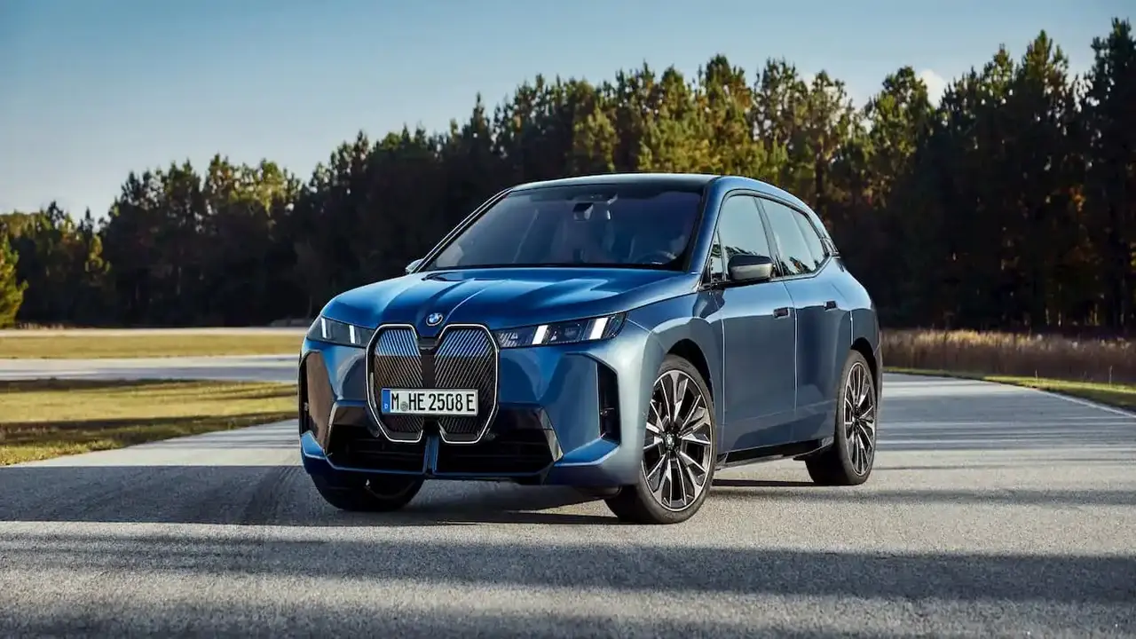 BMW Supercharges Its EV Lineup with New Long-Range i5 and iX Models