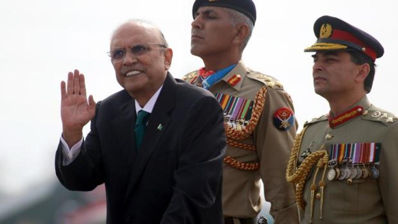 Breaking News: Pakistan President Asif Ali Zardari Hospitalized Due to Illness