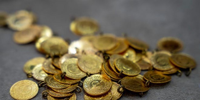 Gold Prices Break Records as They Surpass $3,200 Mark Amid Rising U.S. Dollar Weakness and Trade Tensions