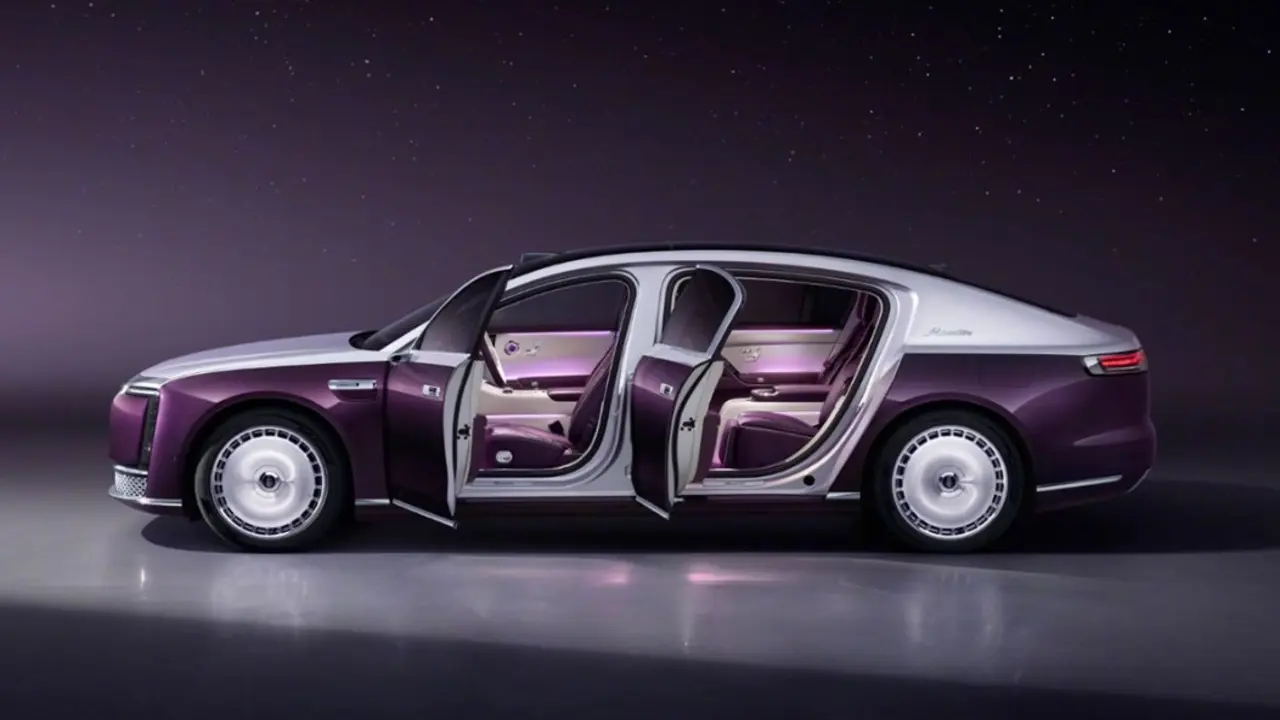 Huawei Maextro S800 Unveiled at Shanghai Auto Show