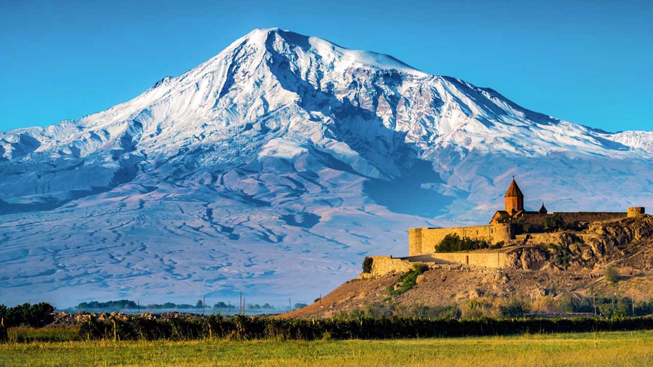 Ağrı Dağı'nın Tarihi ve Efsaneleri