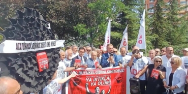 add-condemns-us-envoy-in-turkey-tom-barrack-TDClzcFV.jpg