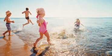 children-at-risk-in-summer-heat-warns-specialist-dr-cansu-yilmaz-dKEOufRc.jpg