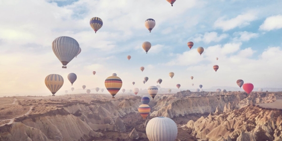 From hot air balloons to spring blossoms Türkiye’s 2024 festivals promise unforgettable moments