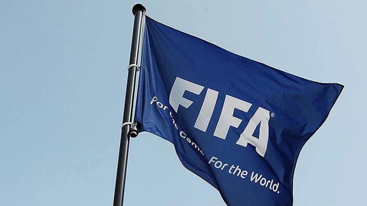 FIFA'nın 120. kuruluş yıl dönümü Paris'te kutlandı