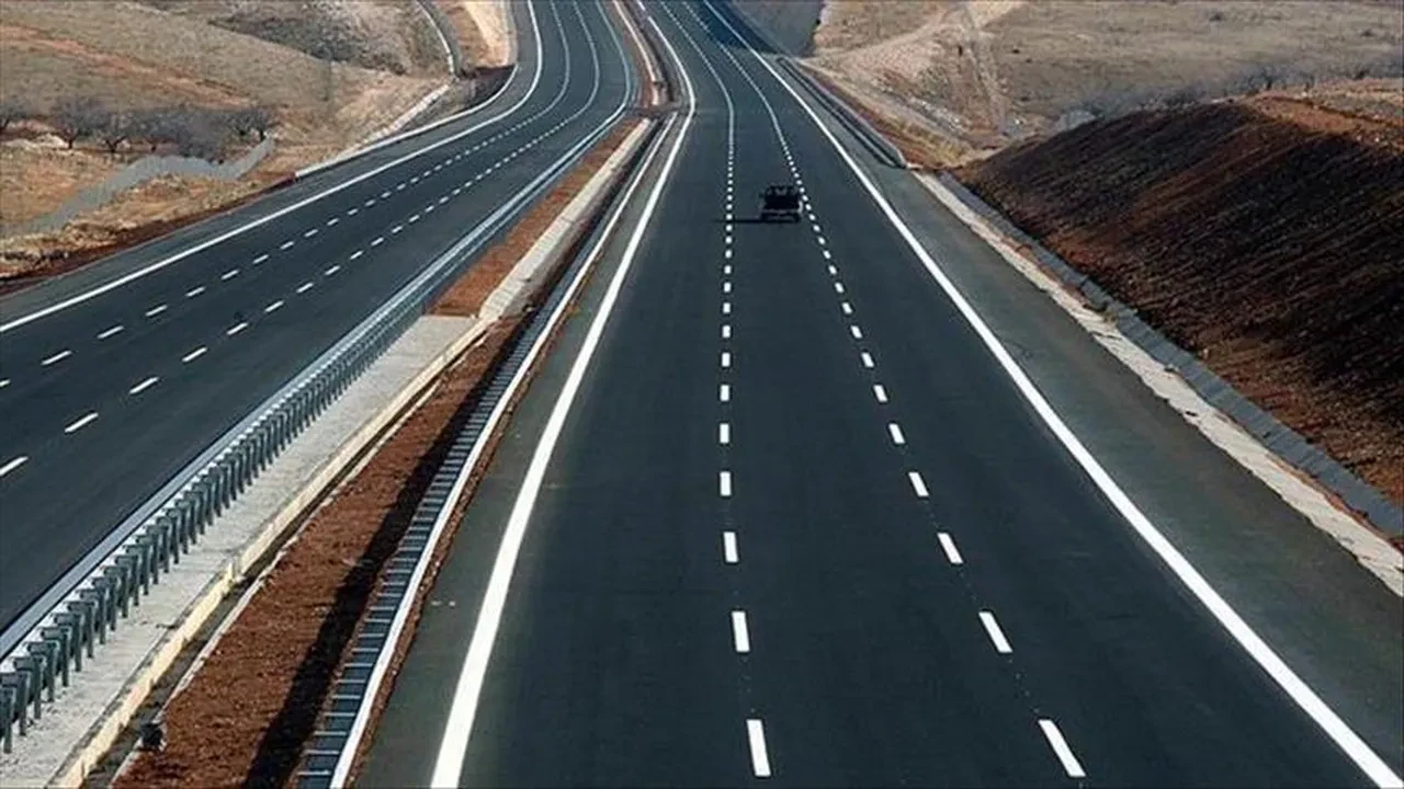 Türkiye'nin 2035'e kadar 100 milyar euro harcaması gerekiyor | TGRT Haber