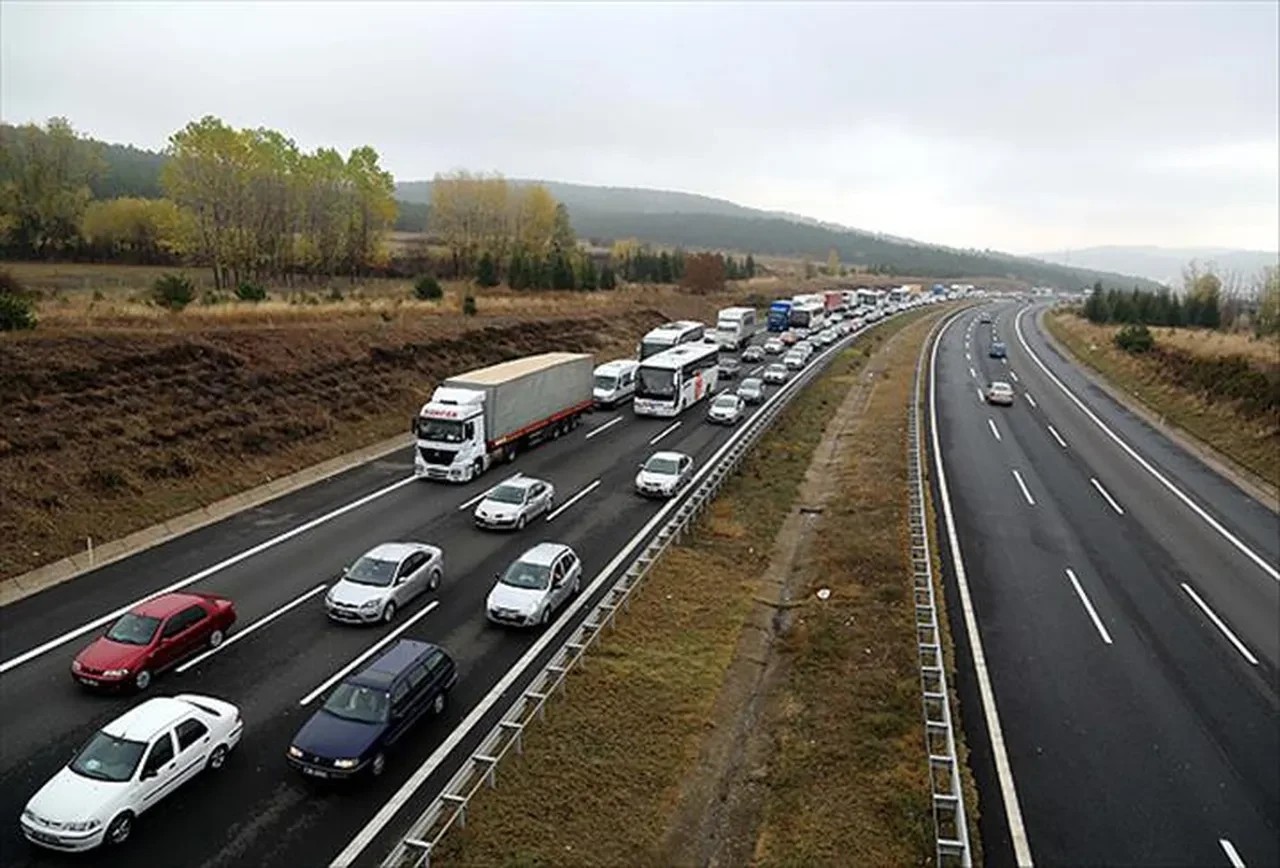 Türkiye'nin 2035'e kadar 100 milyar euro harcaması gerekiyor | TGRT Haber