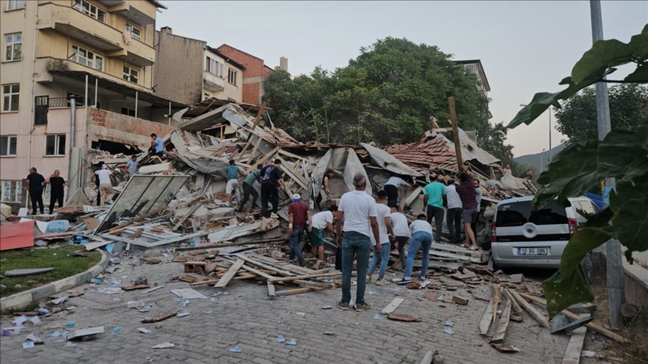 Balıkesir'de 237 artçı deprem oldu - Gündem Kıbrıs Gazetesi - Kıbrıs Haber