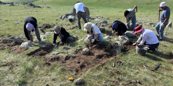 Burial mounds of Turkish and Mongolian nomads are being uncovered