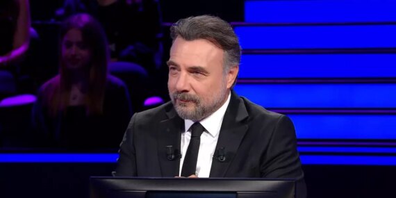 Can You Solve the Hundred Times Hundred Puzzle from the Quiz Show