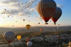 colorful-turkish-balloons-shine-bright-in-international-skies-y9zpDU2E.webp