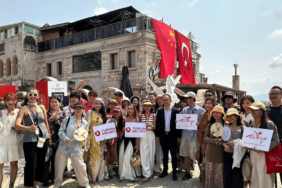 digital-bridge-connects-turkiyes-heritage-with-chinese-viewers-Mb5rOxYI.jpg