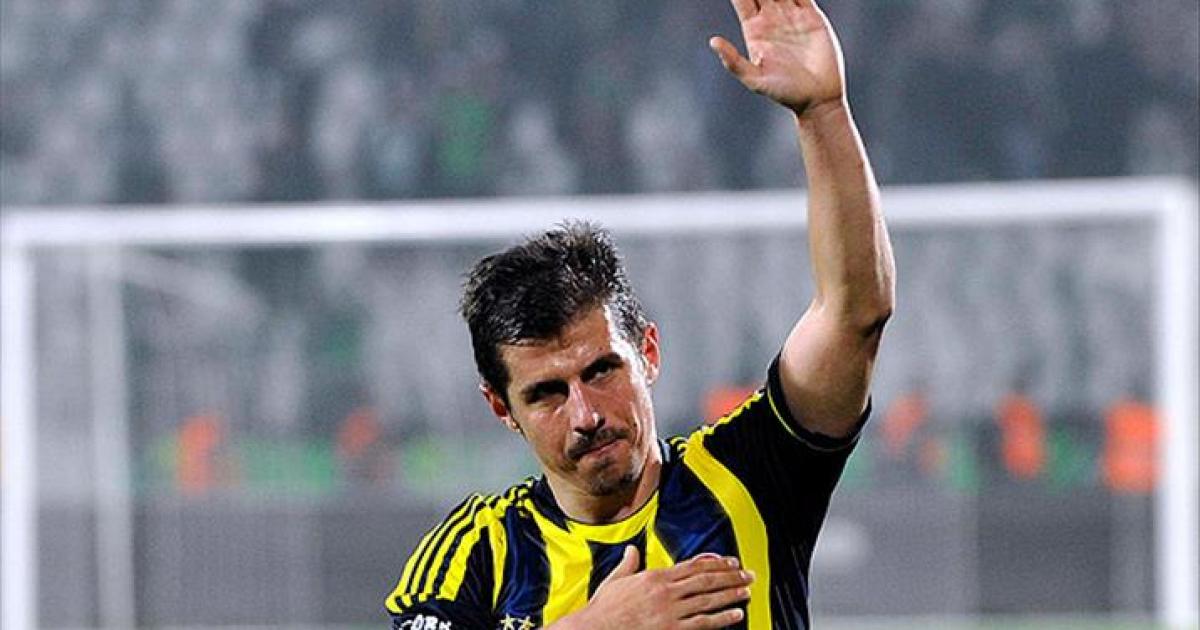 EURO 2020 yolundaki Türkiye'nin ihtiyar delikanlısı: Emre Belözoğlu |  Independent Türkçe