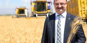 erzurum-plain-marks-the-beginning-of-wheat-harvest-season-with-celebrations-EZCQBVSC.jpg