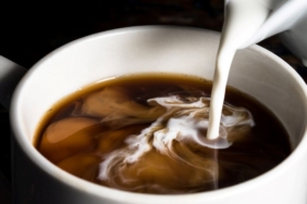 experts-warn-drinking-coffee-this-way-can-lead-to-weight-gain-g9e1835O.jpg