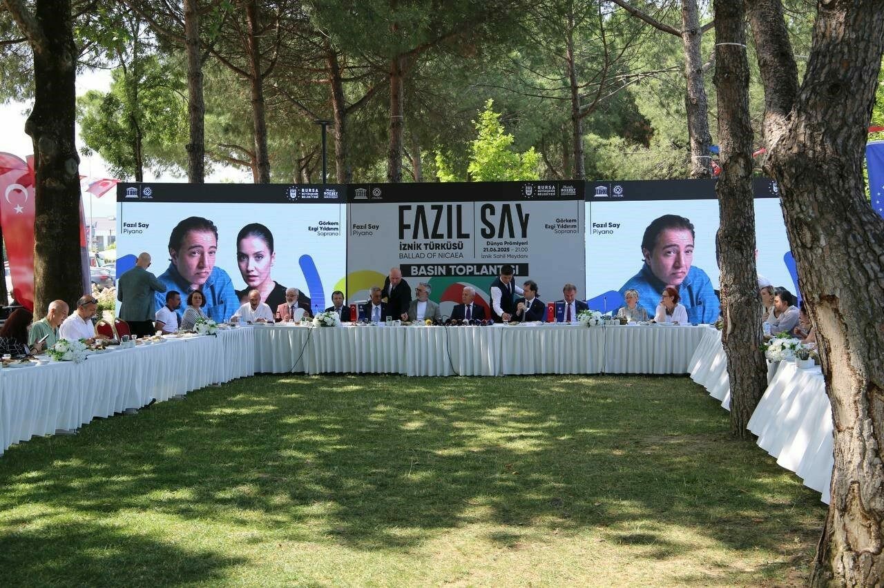 Dünyaca ünlü piyanist Fazıl Say'dan İznik'e özel türkü! Dünya prömiyeri  Bursa'da... - Olay Gazetesi Bursa