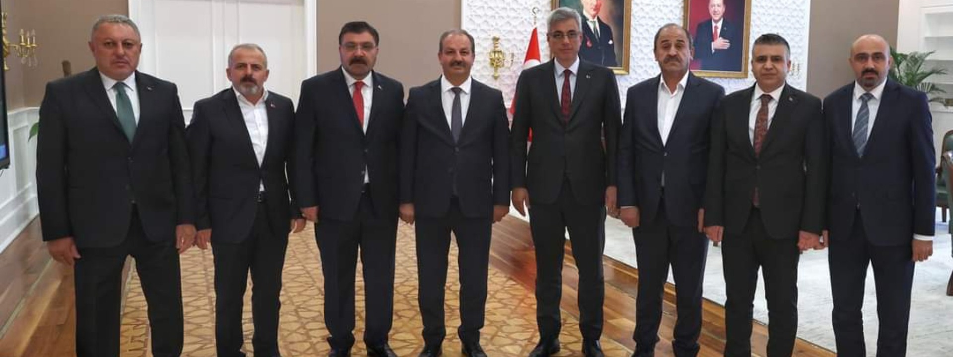 Sağlık-Sen Genel Başkanı Mahmut Faruk Doğan, Yönetim Kurulu Üyeleriyle  birlikte Sağlık Bakanı Prof. Dr. Kemal