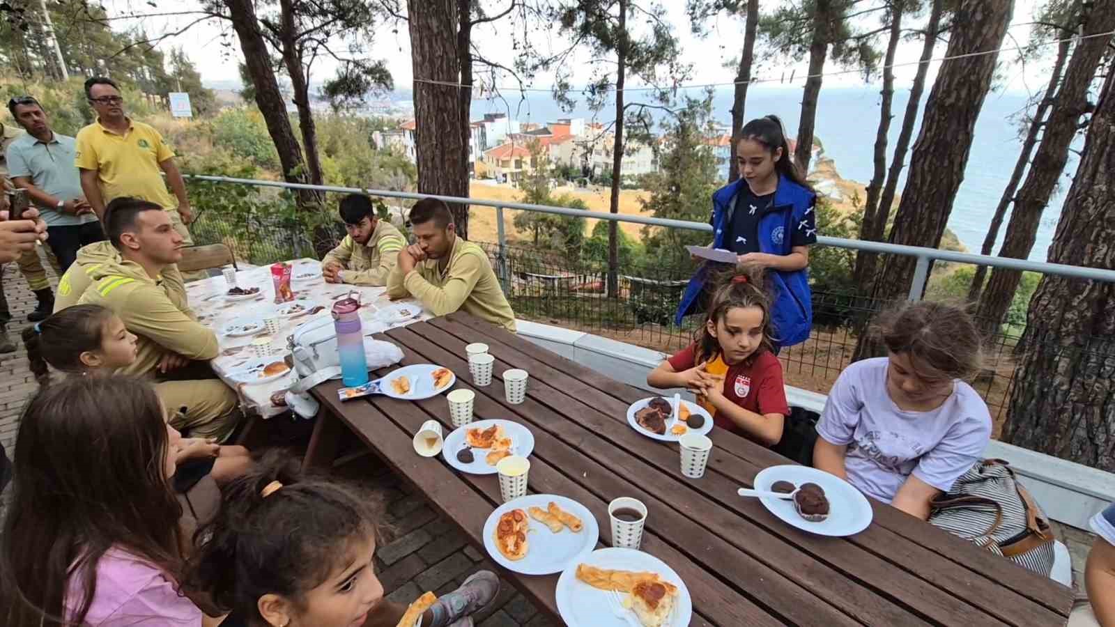 Tekirdağ'da öğrencilerden orman kahramanlarına duygulandıran mektuplar  İhlas Haber Ajansı
