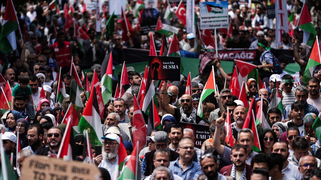 İstanbul'da Gazze'ye destek yürüyüşü düzenlendi - Son Dakika Haberleri