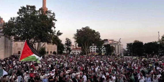 İstanbul streets filled with support for Gaza