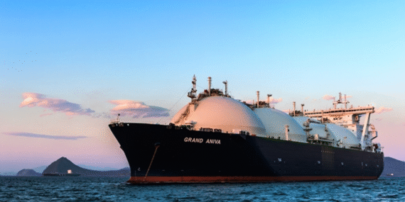 Russian LNG Redirects to Asia Following Sanctions