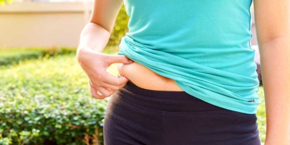Say goodbye to belly fat with these expert-approved superfoods