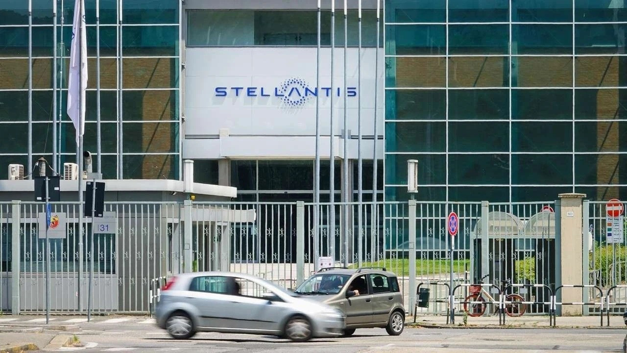 Stellantis'ten yılın ilk yarısında 2,3 milyar Euro zarar - Dünya Gazetesi