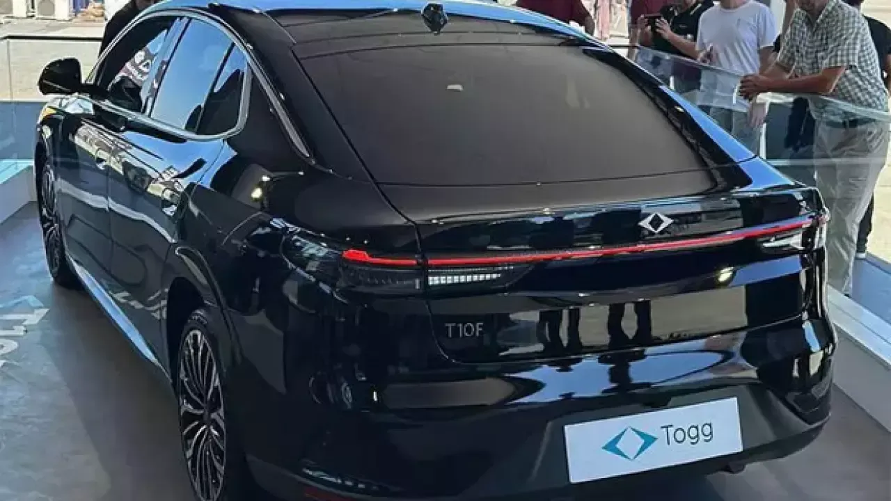 Togg'un sedan modeli T10F ortalığı karıştırdı! Tesla Model Y'yi solladı -  Milli Gazete