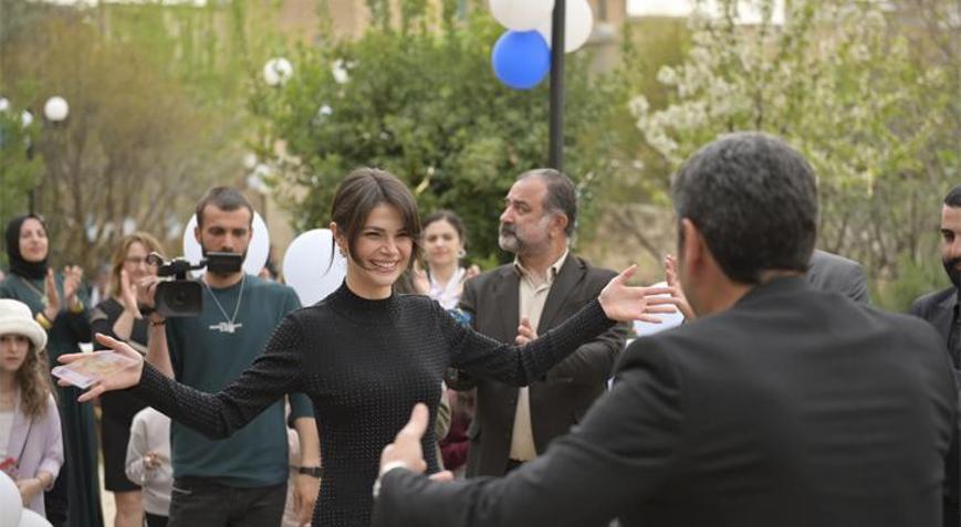 Sosyal medya onları konuşuyor! Kanal D'nin dizileri ve yıldızları zirvede -  Magazin Haberleri - Milliyet