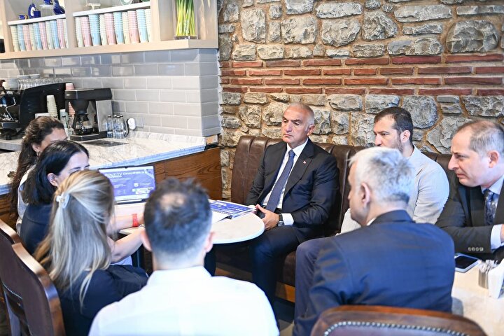 Dünyanın gözü Türk dizilerinde: 170 ülke 1 milyar izleyici | Kültür Sanat  Haberleri