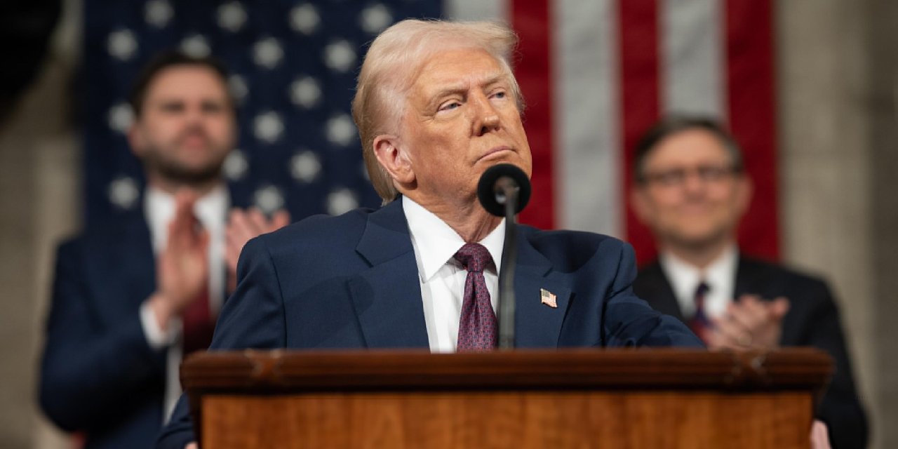 Trump onayladı: Türkiye'ye yüzde 15 ek gümrük vergisi