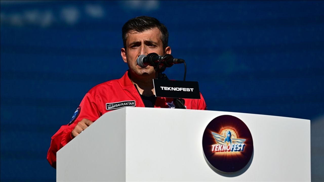 Selçuk Bayraktar: Bir çocuk gelsin, bir gemiye binsin, belki Barbaros  Hayrettin'in yaptığı gibi keşiflere imza atacak - Bengü Türk