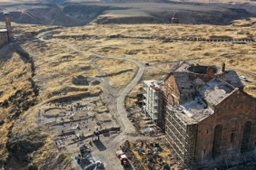 ani-ruins-reveal-early-turkish-islamic-architectural-heritage-in-kars-gGCnpKTF.jpg