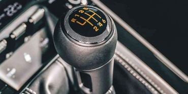 manual-gearboxes-fade-away-as-only-17-percent-of-new-cars-are-manual-UWptQzbK.jpg