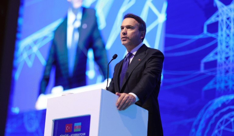 minister-alparslan-bayraktar-says-turkiye-and-azerbaijan-play-a-vital-role-in-regional-and-C2PNrLV5.png