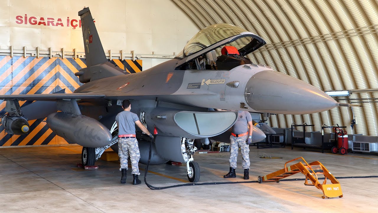 Türk F-16'ları ve obüsleri Suriye'deki terör hedeflerini böyle imha ediyor  - YouTube